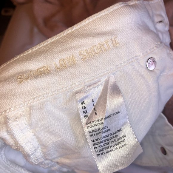 American Eagle Short Shorts (NWOT) - Picture 5 of 5